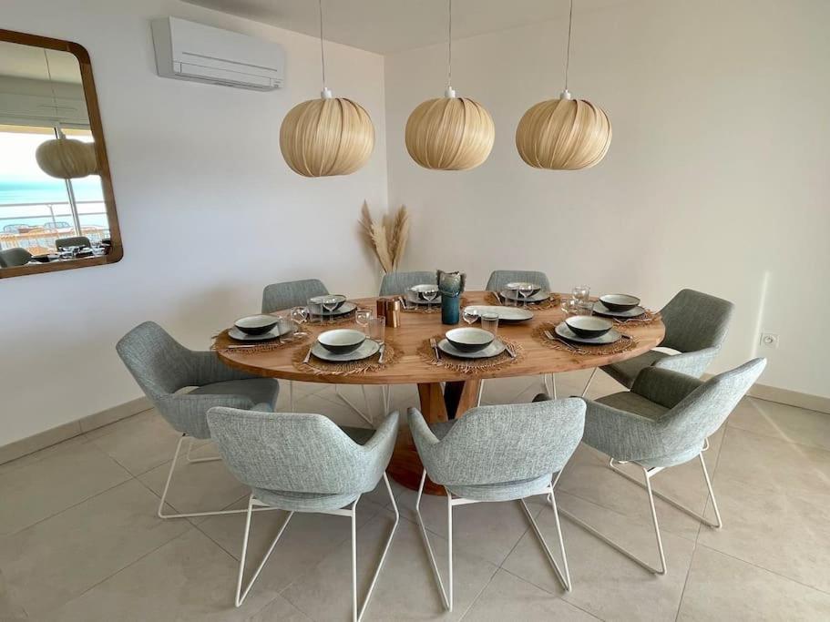Paillote Perchee A 180 ° Sur La Apartment Ajaccio (Corsica)
