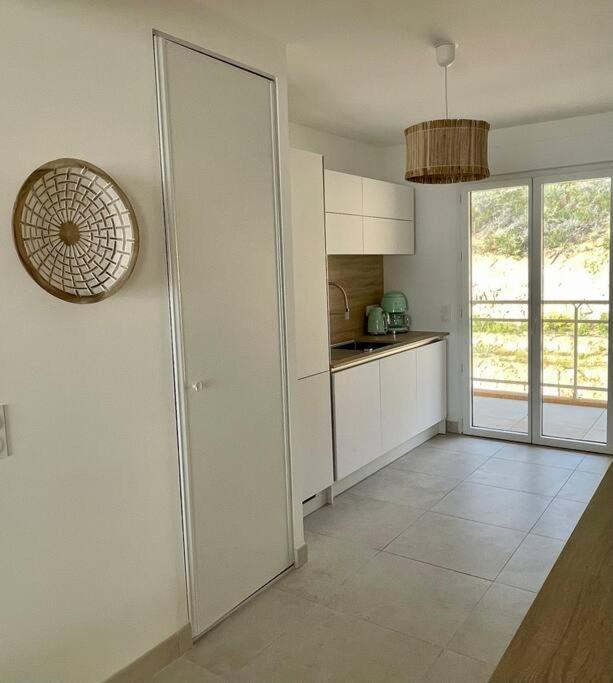 Paillote Perchee A 180 ° Sur La Apartment Ajaccio (Corsica)